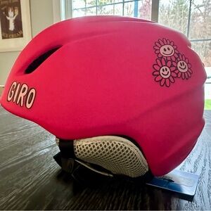 Giro Bright Pink Kids Ski Helmet with Smiley Flowers, Youth Small (20.5-21.75in)